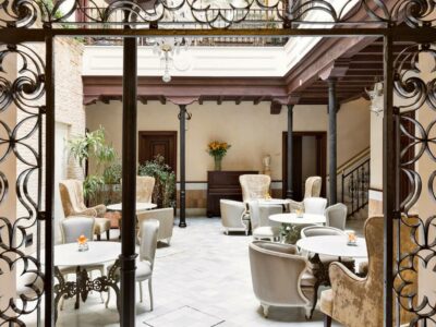 Hotel669