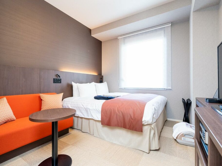 Hotel143