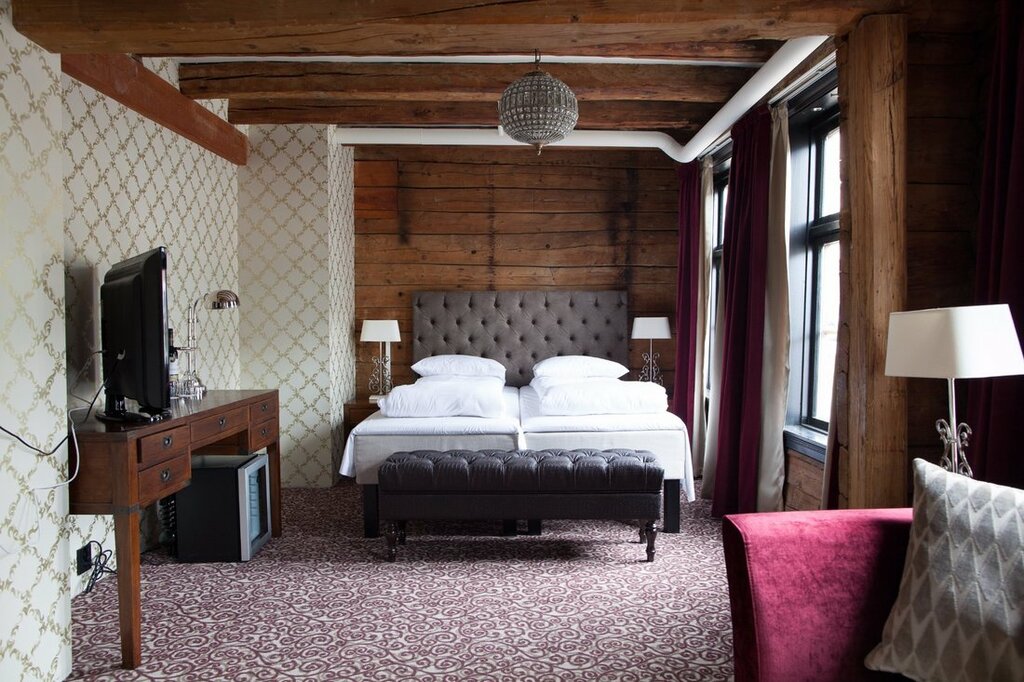 Hotel395