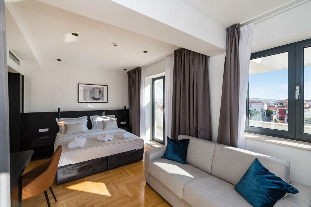 Hotel1367