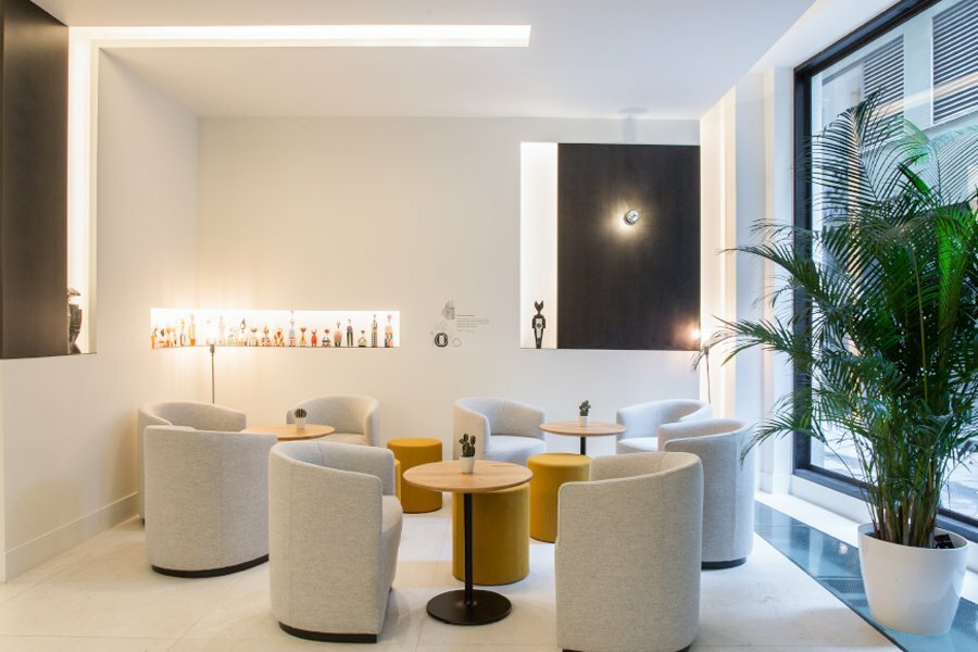Hotel892