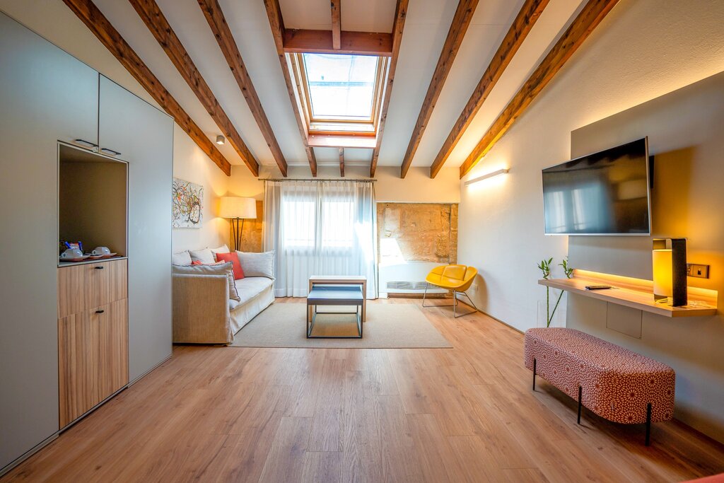 Hotel857