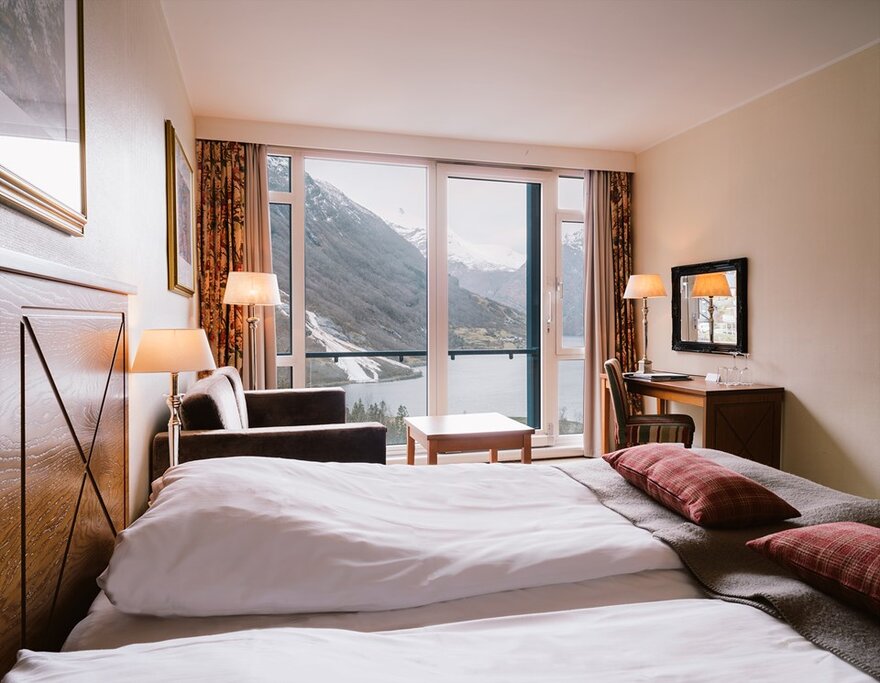 Hotel347