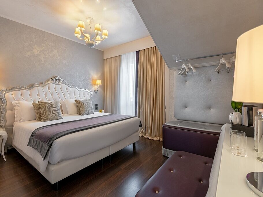Hotel24