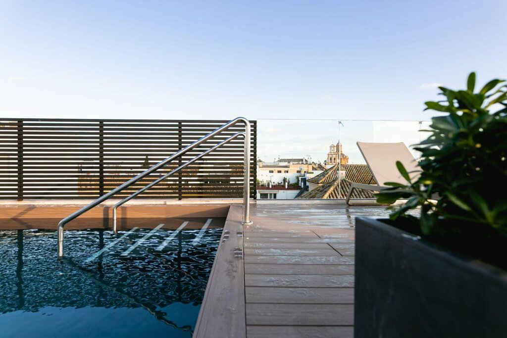 Hotel706