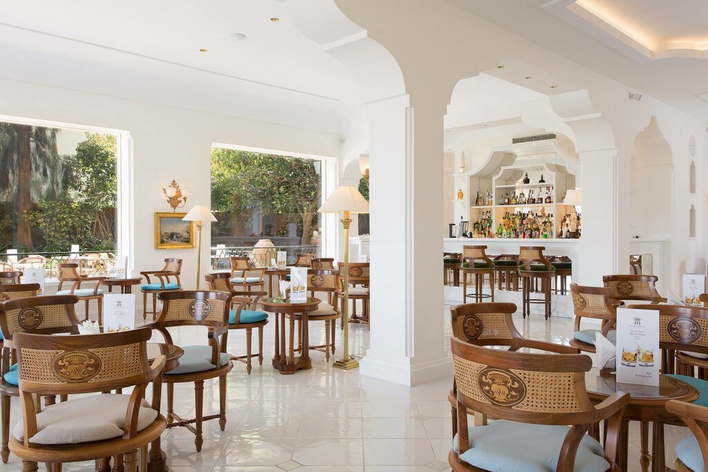 Hotel16