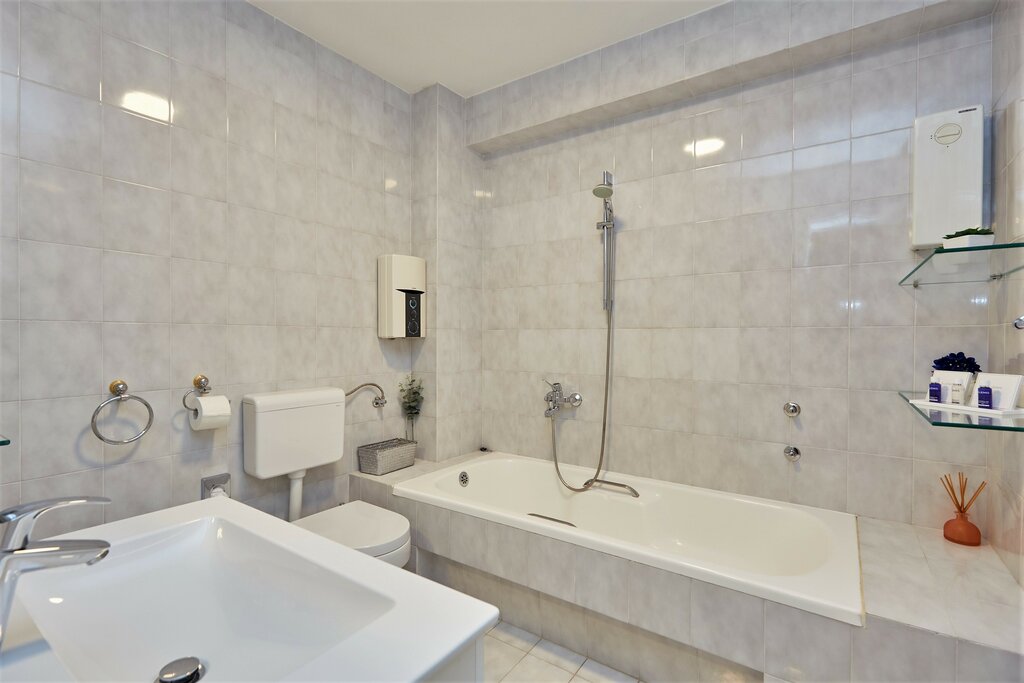 Hotel1345
