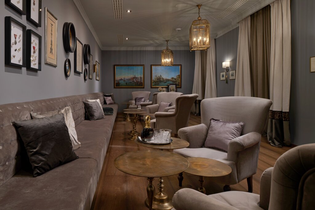 Hotel1351