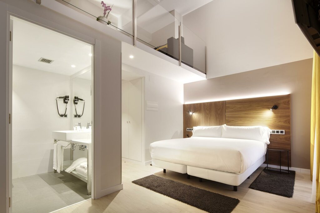 Hotel787