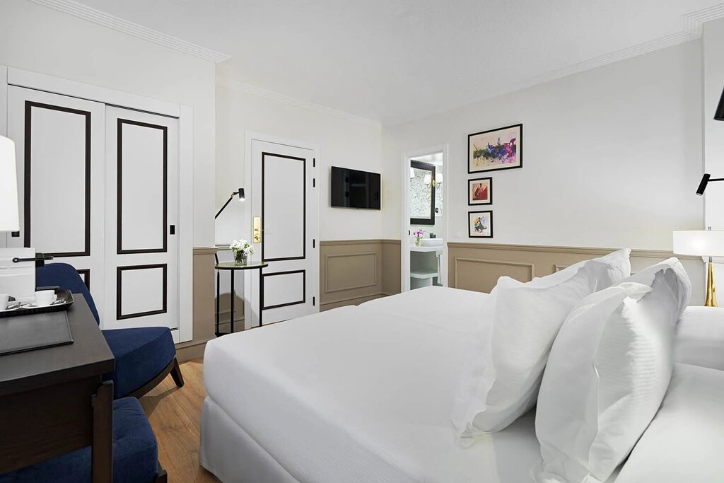 Hotel712