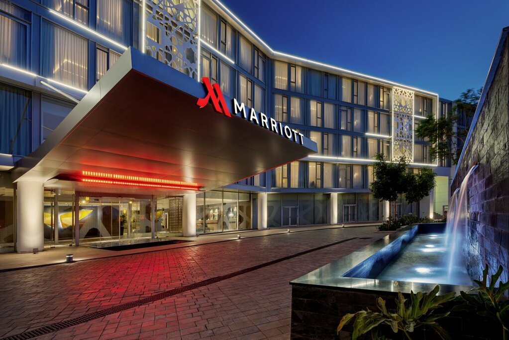 Hotel105
