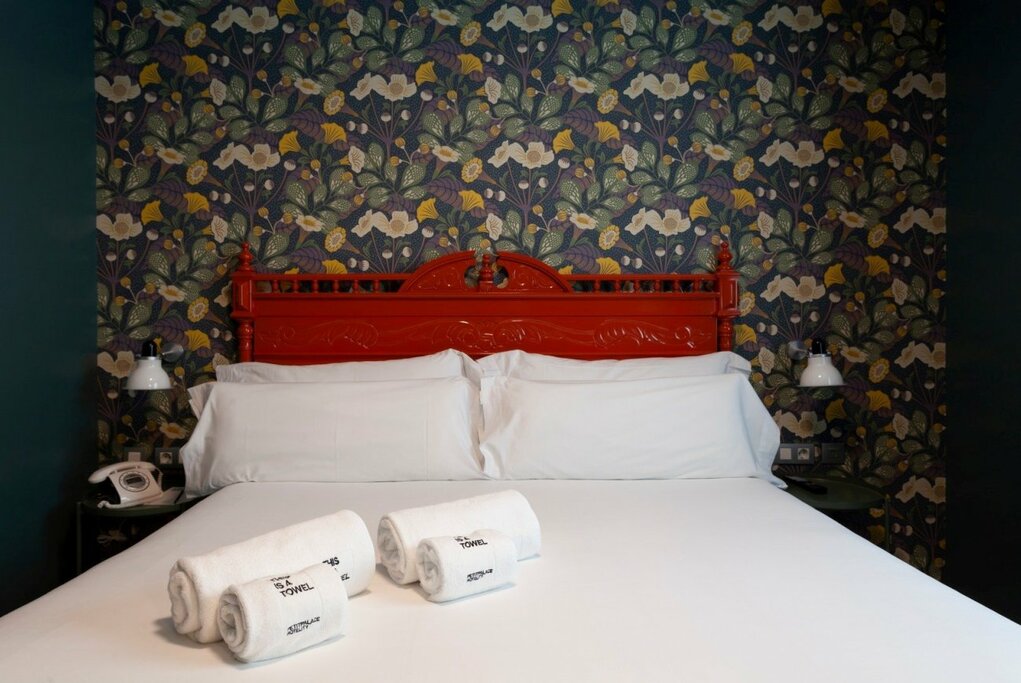 Hotel812