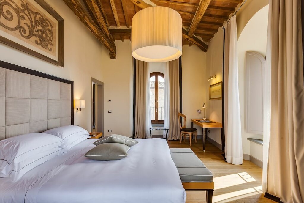 Hotel33