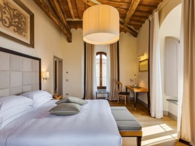 Hotel33
