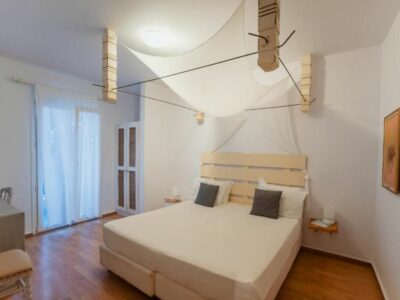 Hotel537
