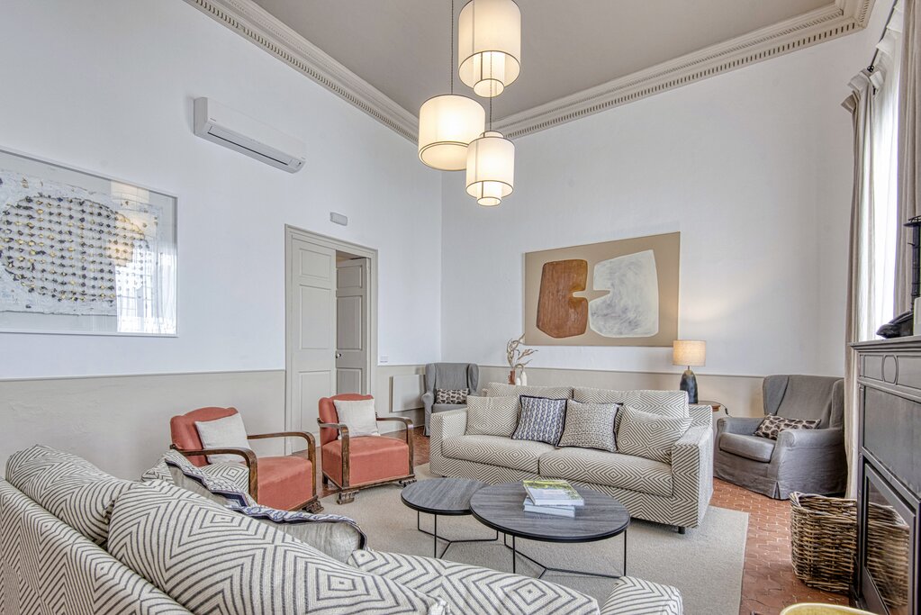 Hotel735